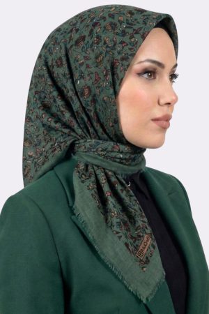 002f3a5da4dd428ea960f02885d223ba.jpg Desenli Flamlı Eşarp 6525-9