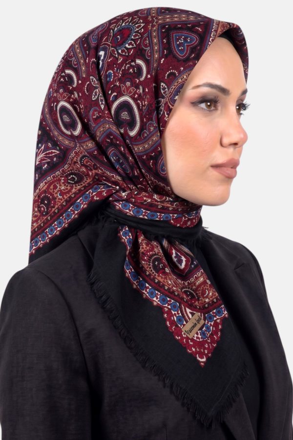 02f644ea72814a73994503765829efad.jpg Desenli Flamlı Eşarp 6519-15
