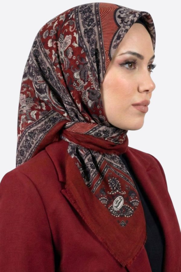 1827988c82224874a9833dcc86f52f91.jpg Desenli Flamlı Eşarp 6524-26