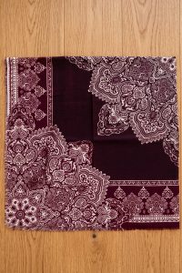 Yasemin  Desenli Flamlı Dimi Eşarp 6540-9