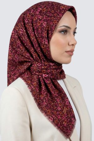 34decdccb6a548f0a7b7fca81a3c517e.jpg Desenli Flamlı Eşarp 6513-8