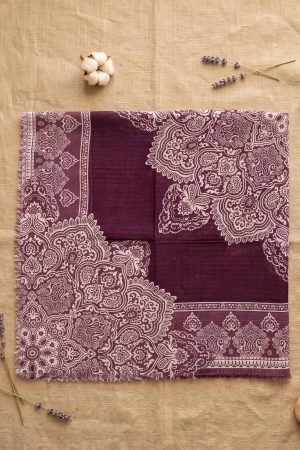 478503c51f50452db7d3db89240e8b9e.jpg Yasemin Desenli Flamlı Dimi Eşarp 6540-24
