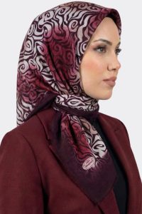 Yasemin İpek Desenli Flamlı Eşarp 6528-16