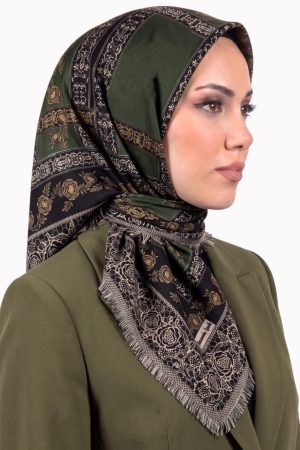5985a70cb54f4fe6896d85ffdd953a8d.jpg Yasemin Desenli Flamlı Dimi Eşarp 6532-27