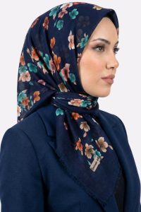 Yasemin İpek Desenli Flamlı Eşarp 6529-15