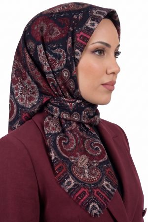 6f438be9e1c04576be23aa1b65c4a03e.jpg Yasemin Desenli Flamlı Dimi Eşarp 6537-1