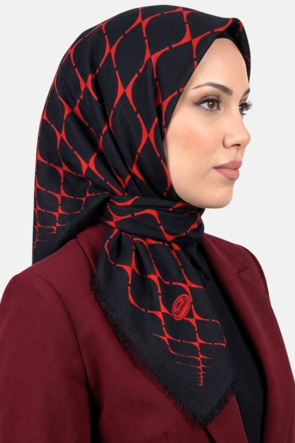 74d0b265edf245119d10229f704167f2.jpg Yasemin Desenli Flamlı Dimi Eşarp 6535-9