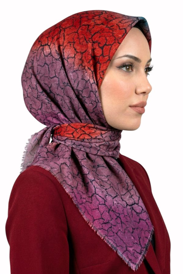 813ab79534514f6fb5bd7e2e5d525b7c.jpg Desenli Flamlı Eşarp 6517-13