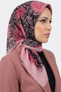 Yasemin İpek Desenli Flamlı Eşarp 6528-5
