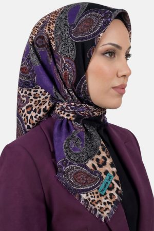9d207827c057414db2179e93460f4ccf.jpg Yasemin Desenli Flamlı Dimi Eşarp 6538-8