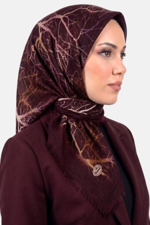 a52c1bf28c1e40ffbfc1c731166c8afa.jpg Yasemin Desenli Flamlı Dimi Eşarp 6533-17
