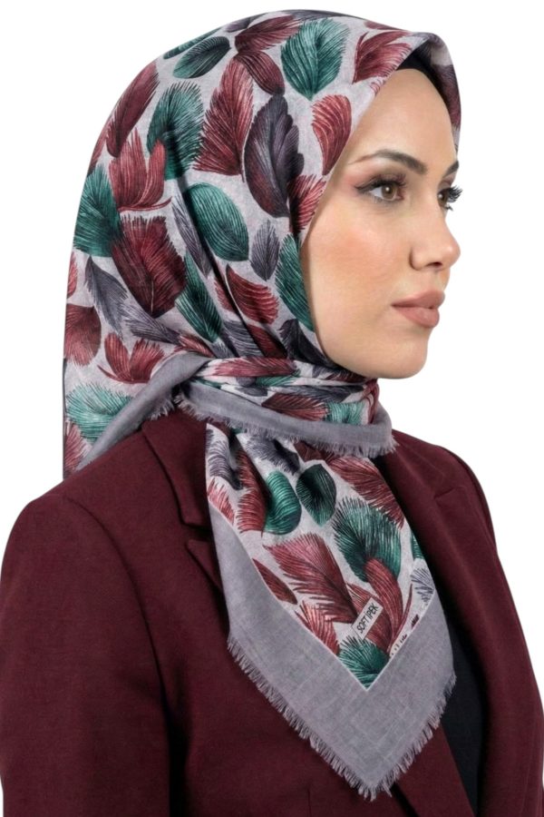 b78d764ac6a64201902f060d00afcb97.jpg Soft İpek Desenli Flamlı Eşarp 6530-8