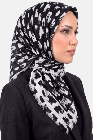 cc8d58fa27934abaad187e94e6e0b382.jpg Yasemin Desenli Flamlı Dimi Eşarp 6531-1