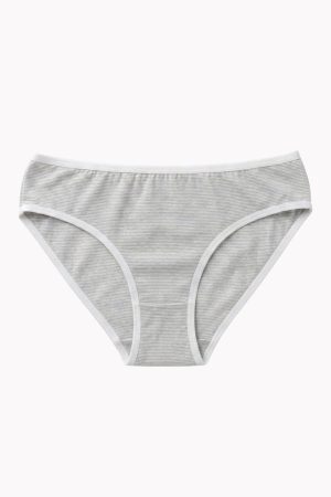 d814b3b49b684e52a97ef5a20427a11c.jpg Berrak Kadın Desenli Bikini Külot 8663-9