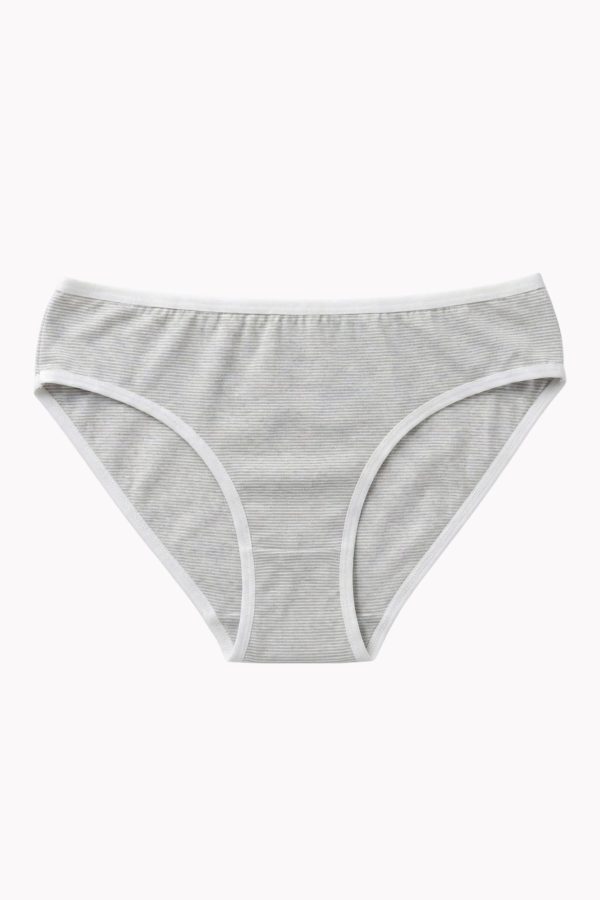 d814b3b49b684e52a97ef5a20427a11c.jpg Berrak Kadın Desenli Bikini Külot 8663-9