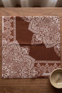 Yasemin  Desenli Flamlı Dimi Eşarp 6540-21