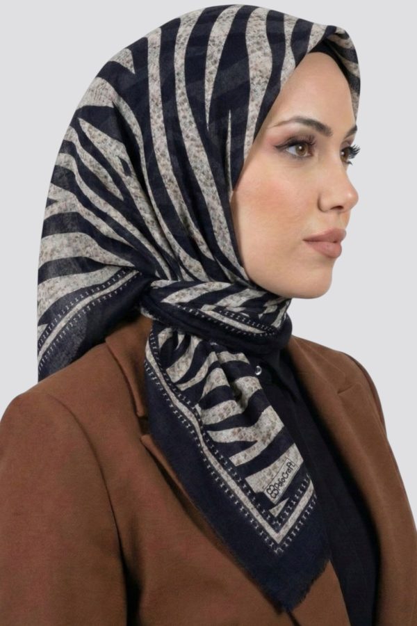 ddc6e4f204a843109b14f09263498cd2.jpg Desenli Flamlı Eşarp 6523-13