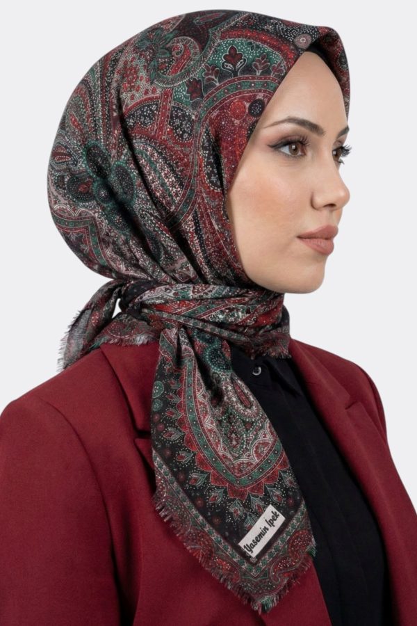 f6cc2b439f95466da1490819bbe5cf9d.jpg Desenli Flamlı Eşarp 6514-35
