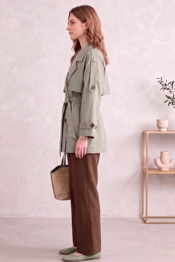 4ae45d79ceff4766a4c8f983fe6486ea.jpg Astarlı Oversize Kısa Trençkot 20125-6