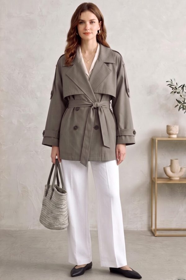 b473d967389f45d58452c0167328d24a.jpg Astarlı Oversize Kısa Trençkot 20125-2