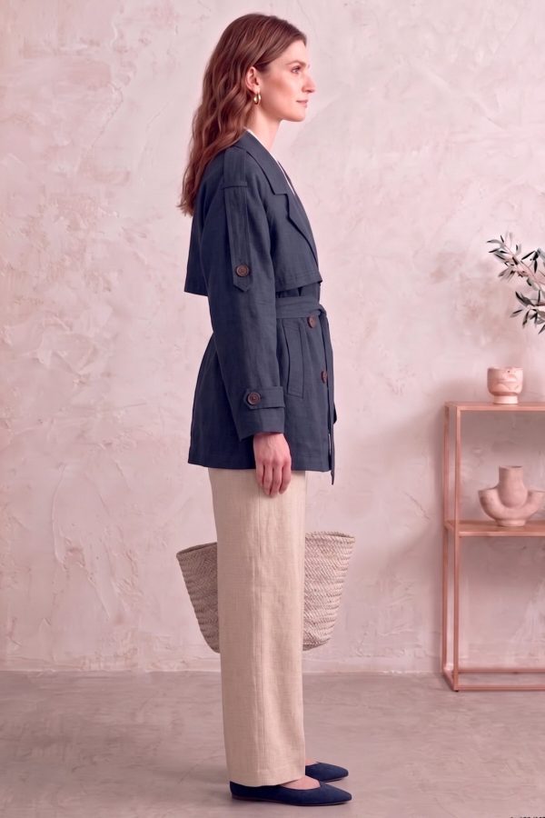 fadfd7c46f0e4e5ea1861fe33e2d943f.jpg Astarlı Oversize Kısa Trençkot 20125-4